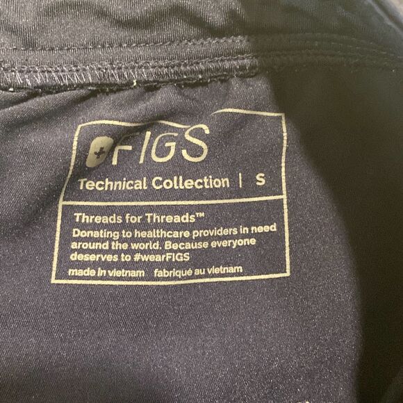 Figs scrubs jogger, pants, size small  - Picture 6 of 8